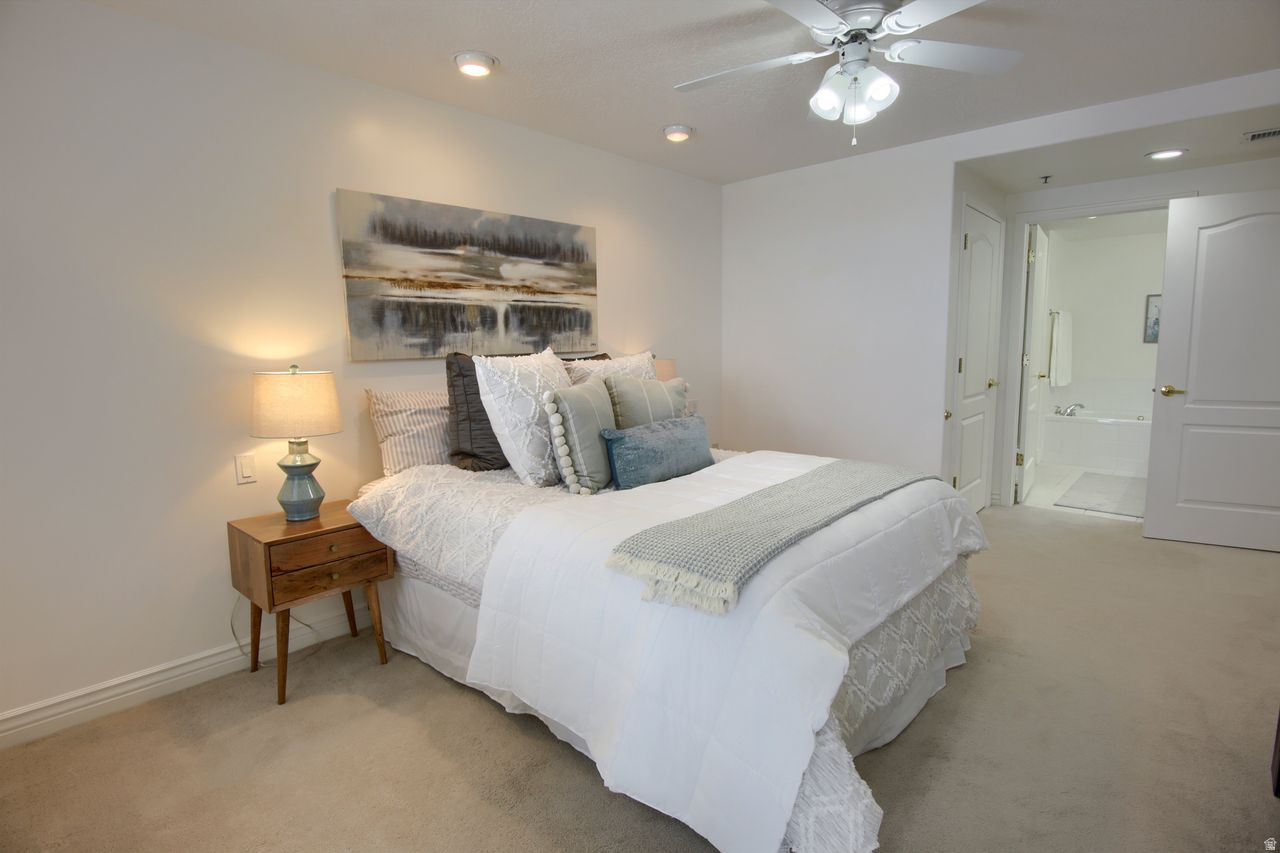 PRESIDENTIAL CLUB - Residential