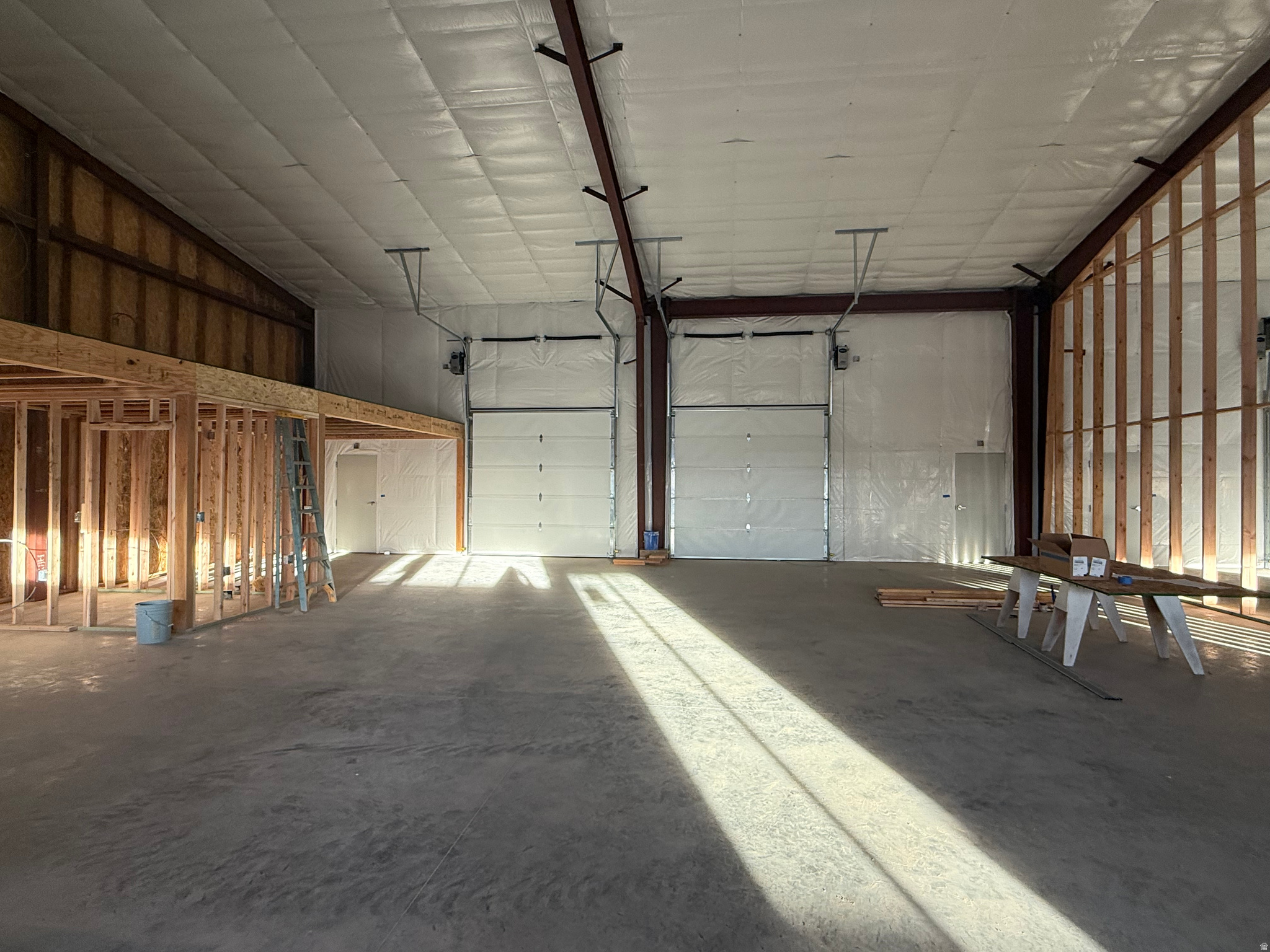 MOUNTAIN VIEW INDUSTRIAL - Commercial Sale