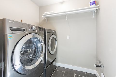 Tiny photo for 1690 SHOSHONE DR, Ogden, UT 84403 (MLS # 2154782)