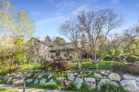 Tiny photo for 1690 SHOSHONE DR, Ogden, UT 84403 (MLS # 2154782)