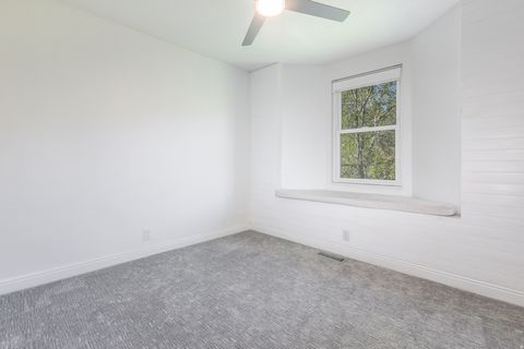Tiny photo for 1690 SHOSHONE DR, Ogden, UT 84403 (MLS # 2154782)