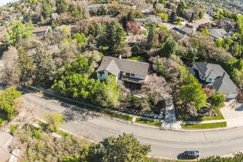 Tiny photo for 1690 SHOSHONE DR, Ogden, UT 84403 (MLS # 2154782)
