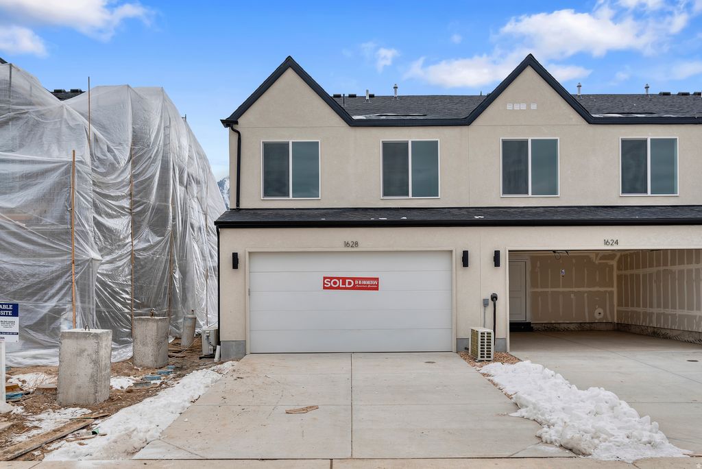 Photo of 1858 E ALBION DR #1155, Salem, UT 84653 (MLS # 2136625)