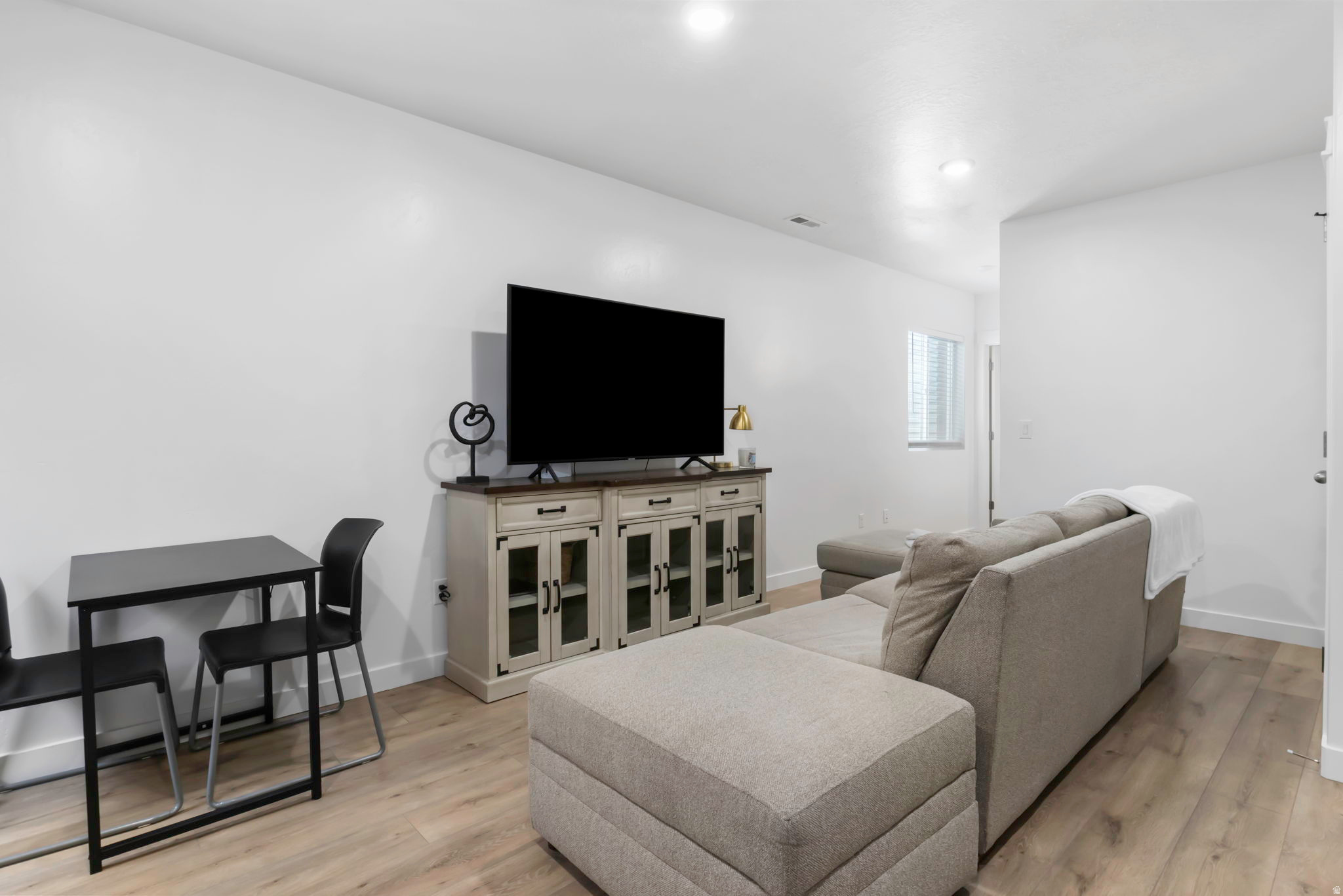 FOOTHILL VILLAGE - Residential