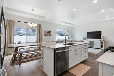 Tiny photo for 949 S RED CLIFF DR, Santaquin, UT 84655 (MLS # 2142496)