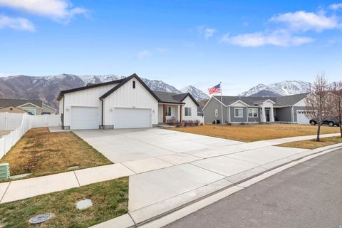 Tiny photo for 949 S RED CLIFF DR, Santaquin, UT 84655 (MLS # 2142496)