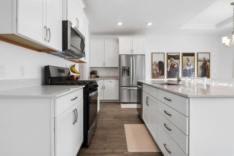 Tiny photo for 949 S RED CLIFF DR, Santaquin, UT 84655 (MLS # 2142496)