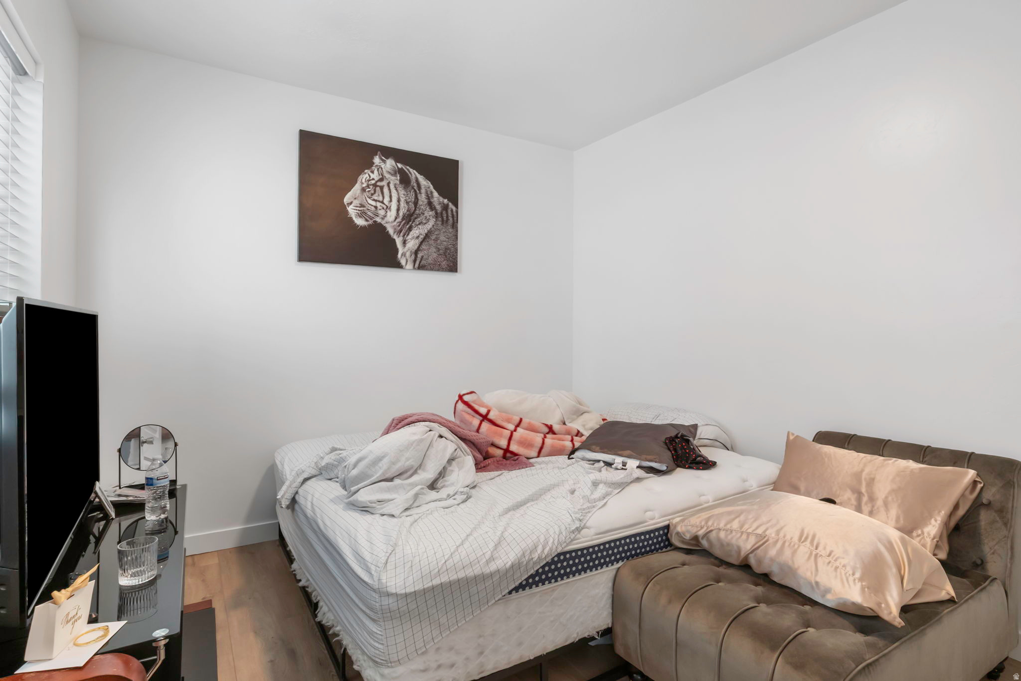 FOOTHILL VILLAGE - Residential