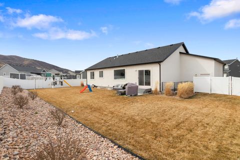 Tiny photo for 949 S RED CLIFF DR, Santaquin, UT 84655 (MLS # 2142496)