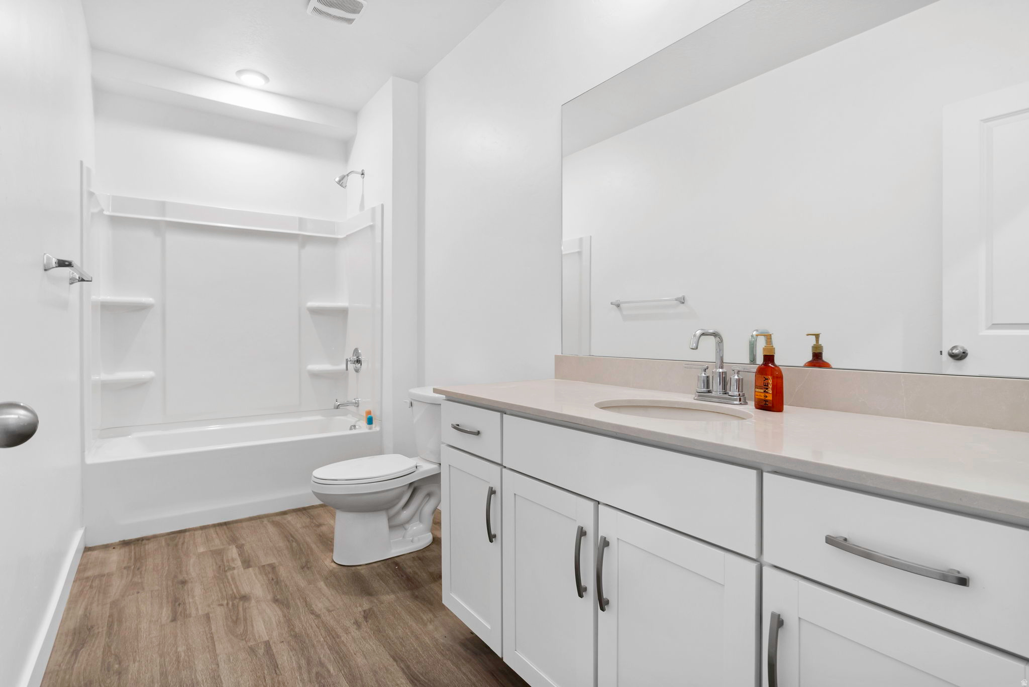 FOOTHILL VILLAGE - Residential