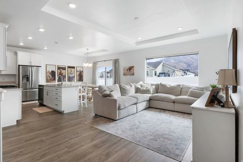 Tiny photo for 949 S RED CLIFF DR, Santaquin, UT 84655 (MLS # 2142496)