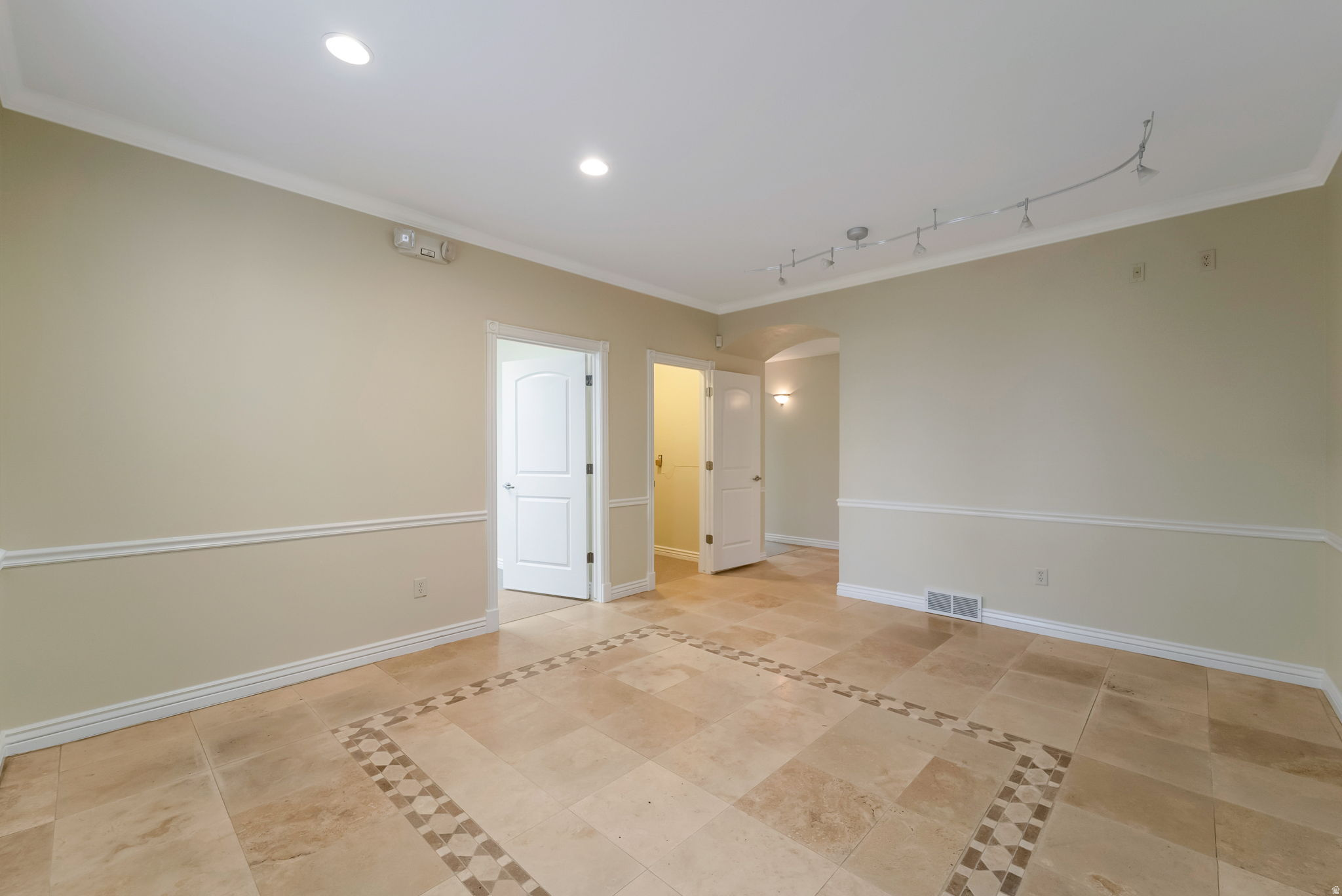 PARK - Commercial Lease