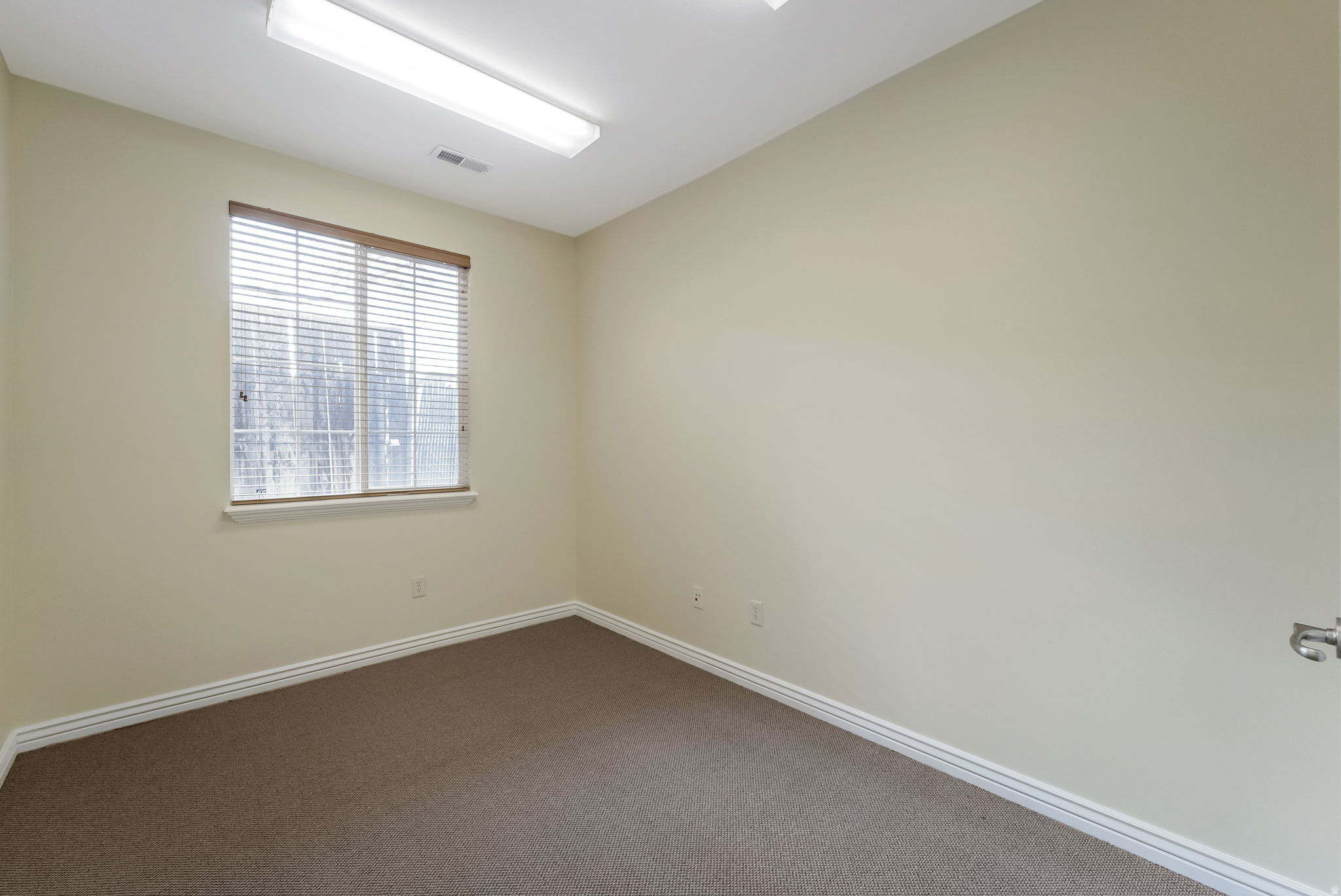 PARK - Commercial Lease