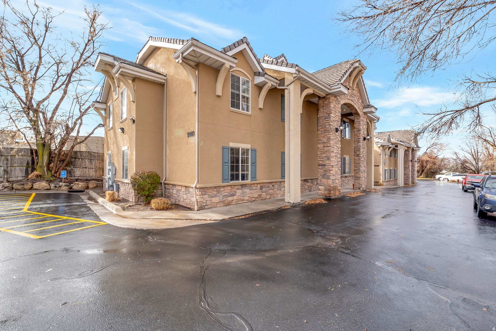 PARK - Commercial Lease