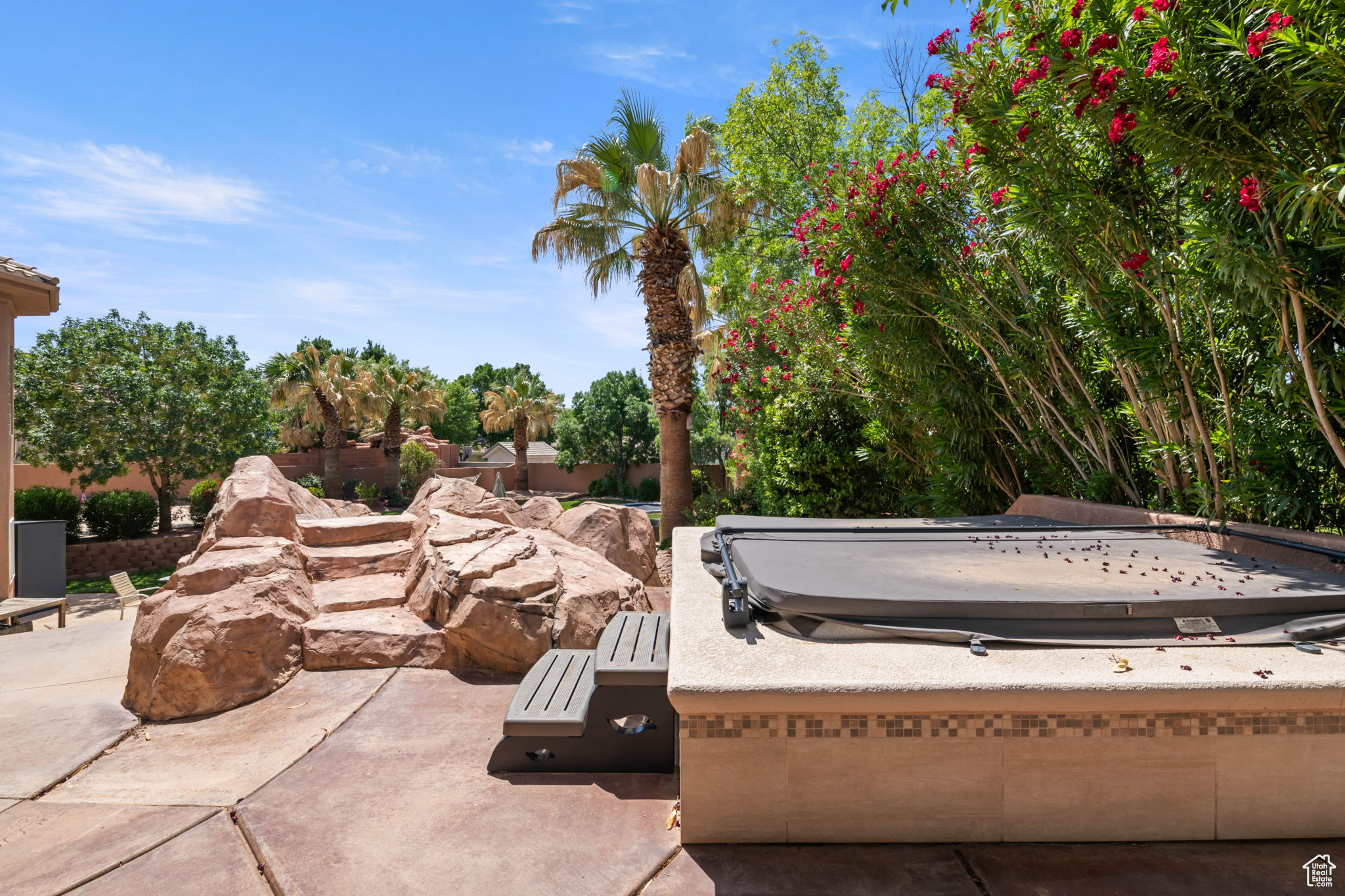 Bloomington, Utah 84790, United States, 6 Bedrooms Bedrooms, ,4 BathroomsBathrooms,Residential,Active,143055