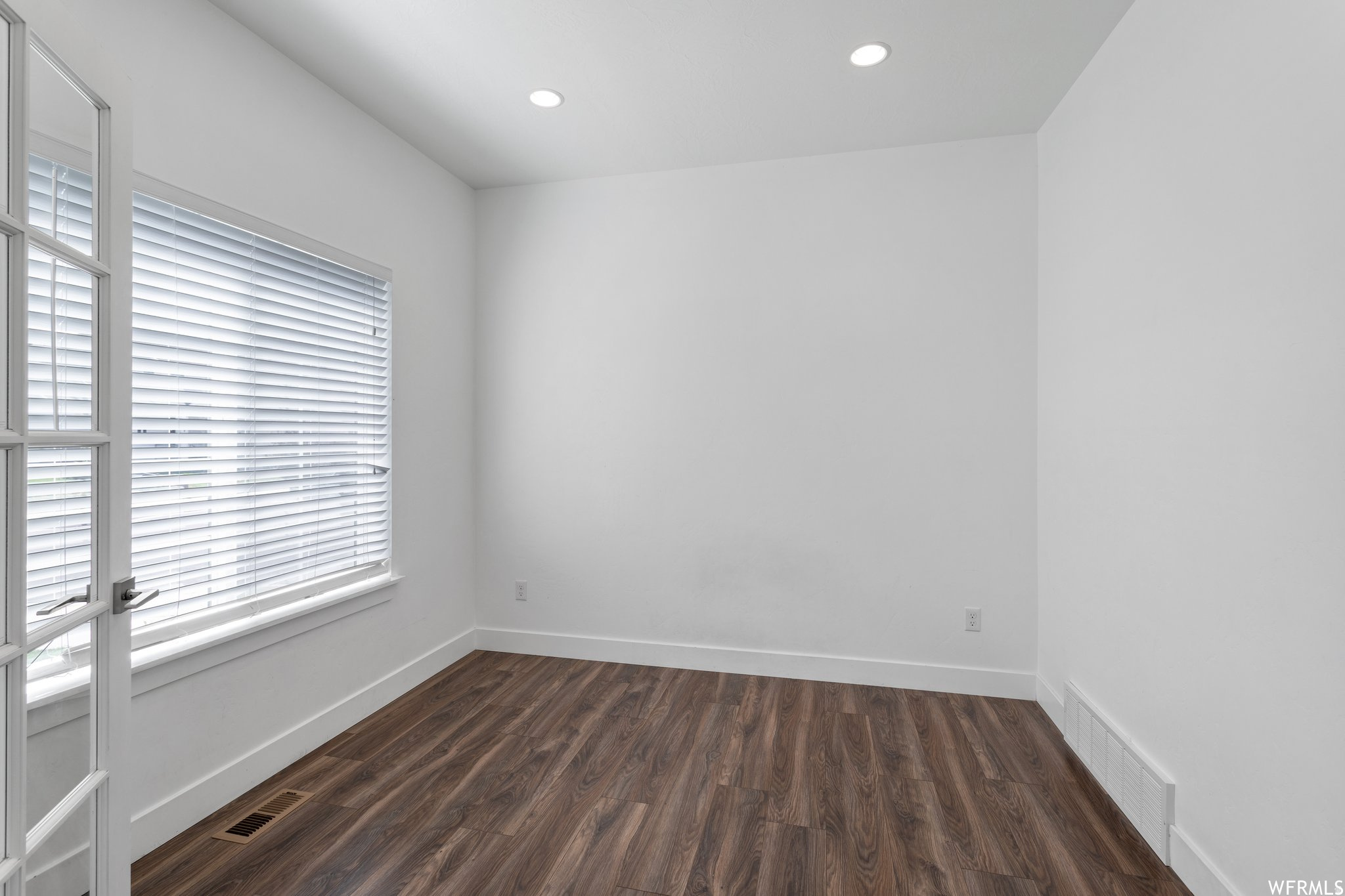 BRIDGEPORT AT WATERS - Residential