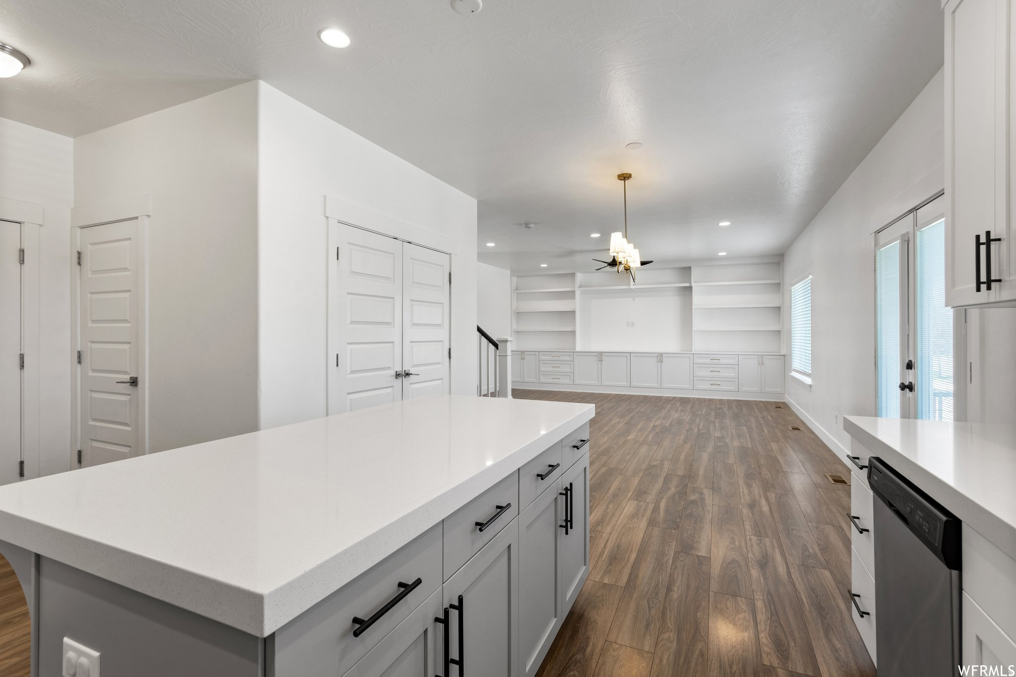 BRIDGEPORT AT WATERS - Residential