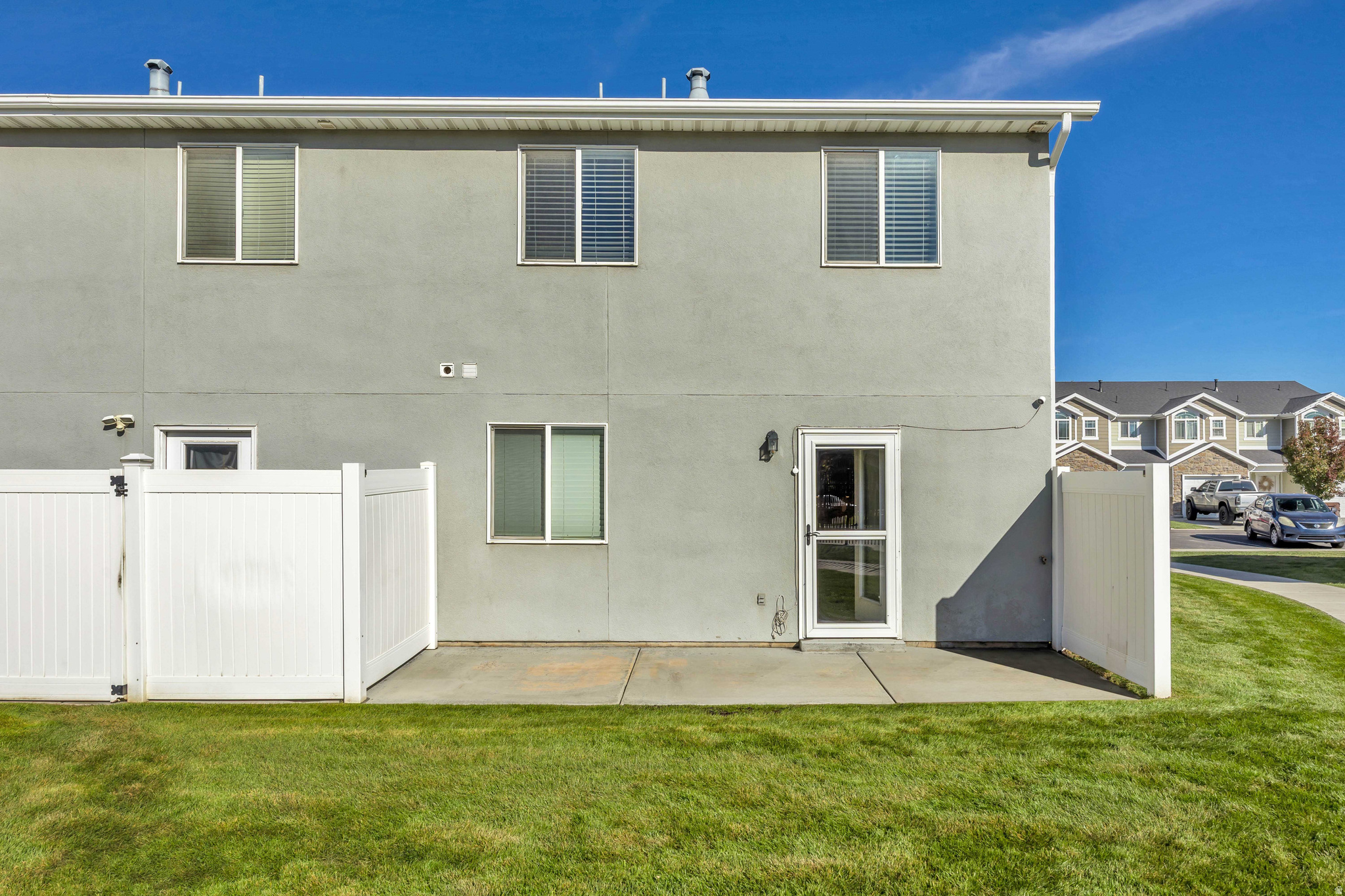 CAMELOT COVE - Residential