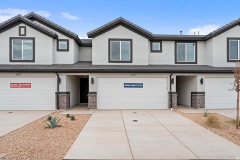 Photo of 2185 WOLVERINE WAY #2454, Washington, UT 84780 (MLS # 2141488)