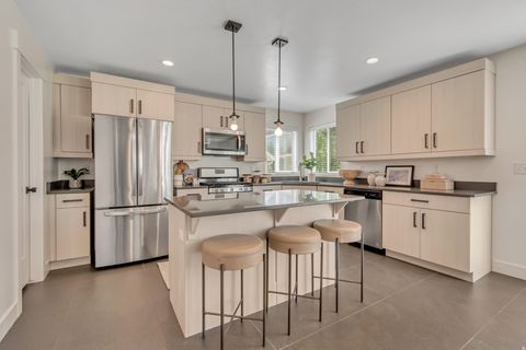 Tiny photo for 4967 W BARBUDA LN, Herriman, UT 84096 (MLS # 2158601)