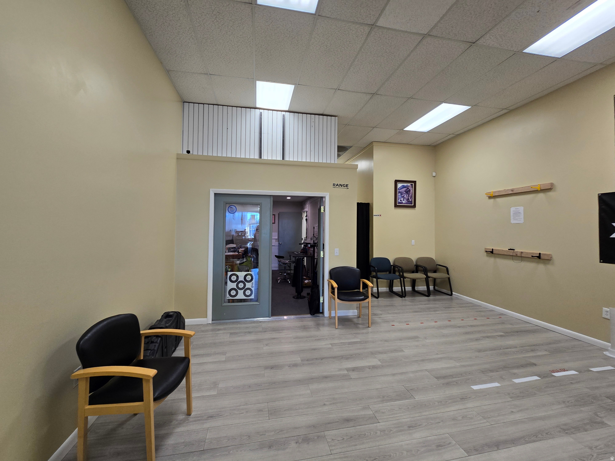 VALLEY MALL - Commercial Lease