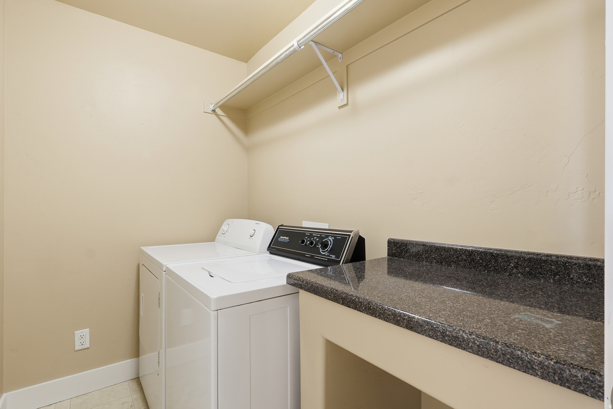 GRAY FARMS PHASE 3 TOWNHOMES AMENDED - Residential