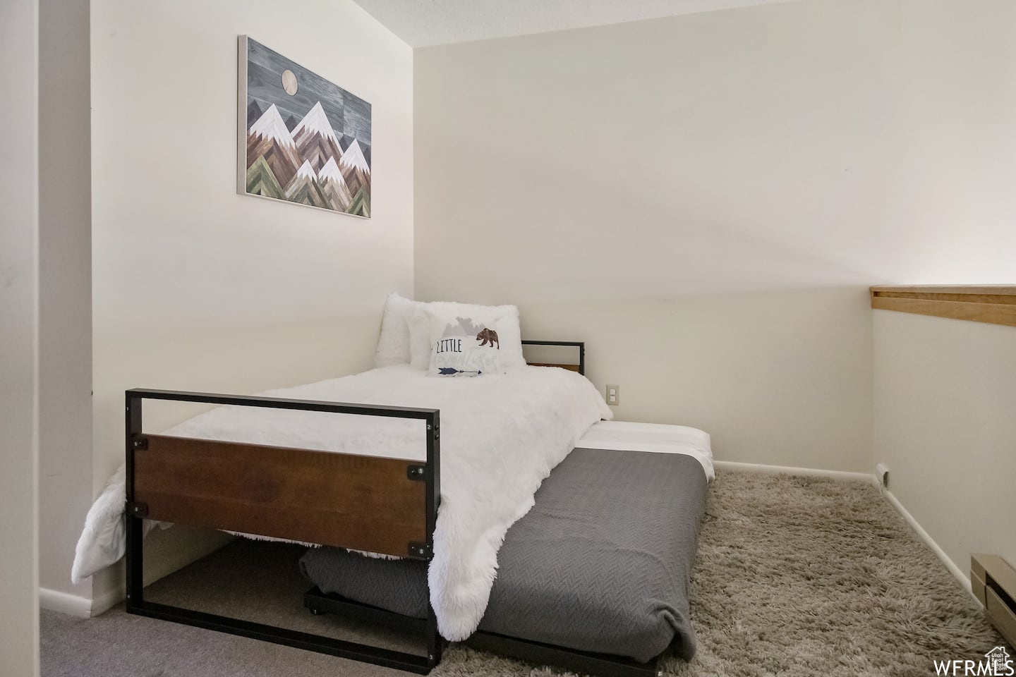 WOLF LODGE - Residential