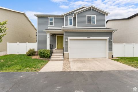 Photo of 6819 W POMONA CT S, West Jordan, UT 84081 (MLS # 2107408)