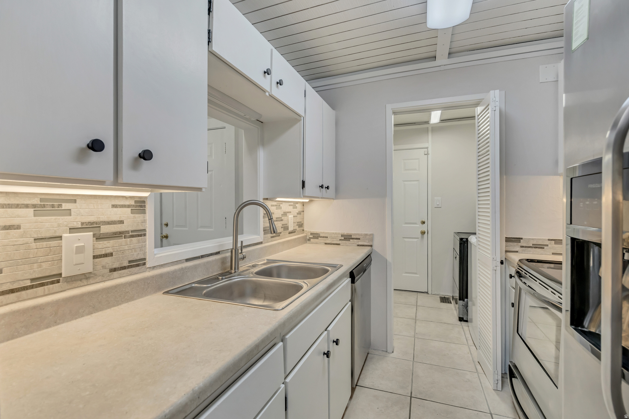 VILLAGE 2, P - Residential