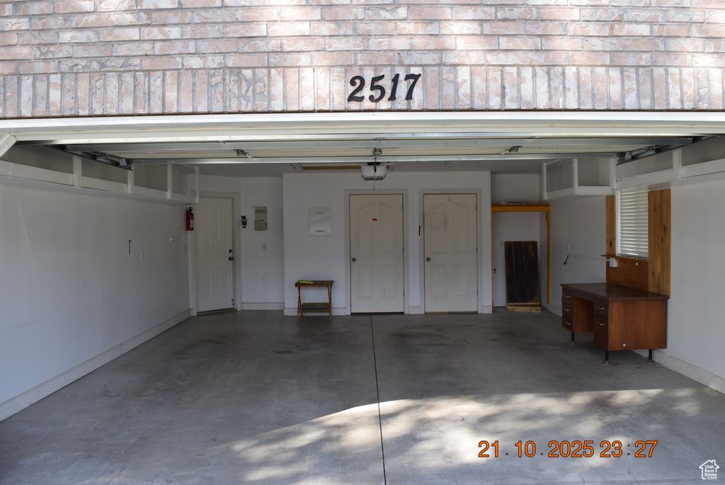 Photo of 2517 N DORCHESTER AVE, Harrisville, UT 84414 (MLS # 2119087)