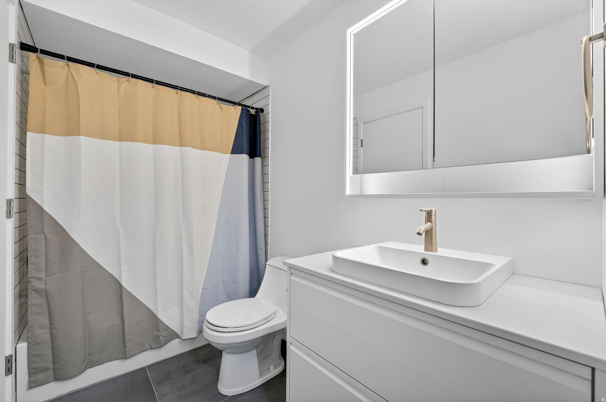 ORCHARD COUNTRY - Residential