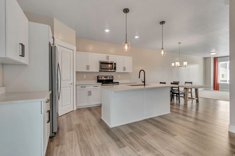 Tiny photo for 1052 W 1970 S, Orem, UT 84058 (MLS # 2147114)