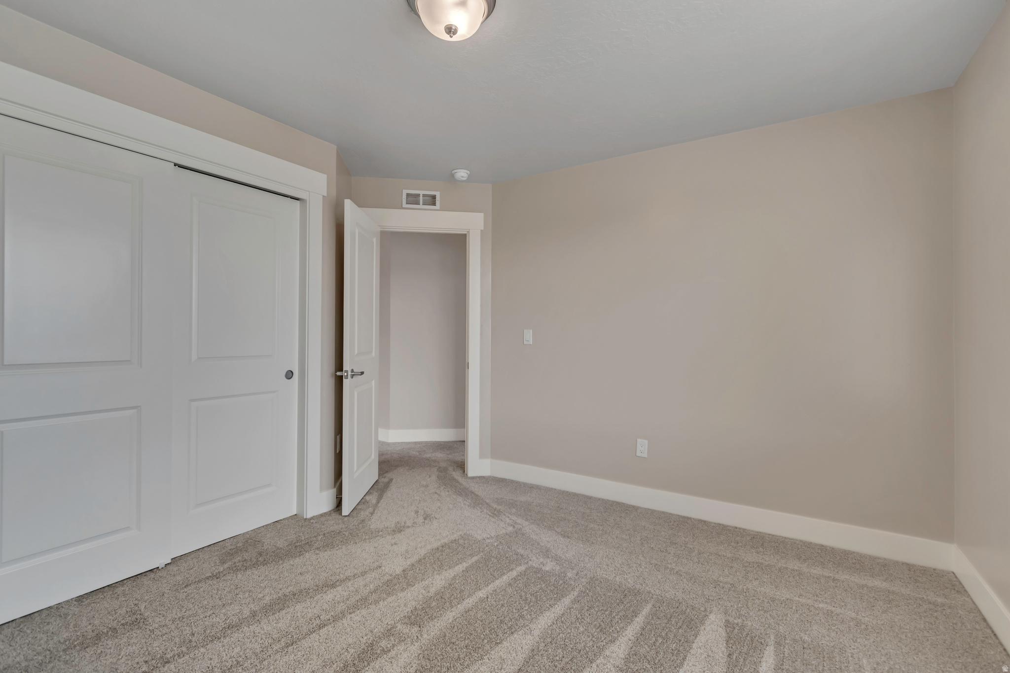 LAKEVIEW - Residential