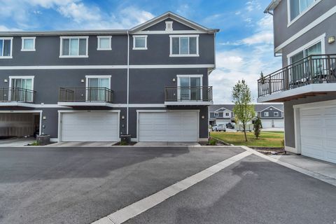 Tiny photo for 1052 W 1970 S, Orem, UT 84058 (MLS # 2147114)