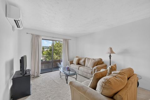 Photo of 339 E 600 S #1404, Salt Lake City, UT 84111 (MLS # 2169350)