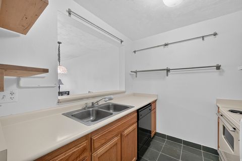 Tiny photo for 339 E 600 S #1404, Salt Lake City, UT 84111 (MLS # 2169350)