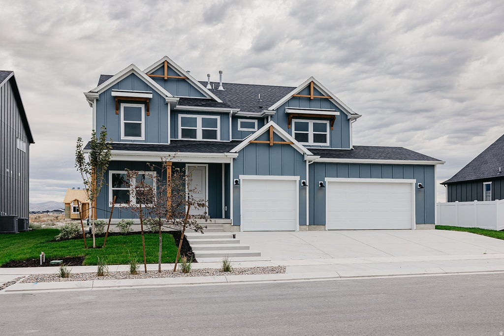 Photo of 1089 E BLACKFEET DR #518, Eagle Mountain, UT 84005 (MLS # 2183301)