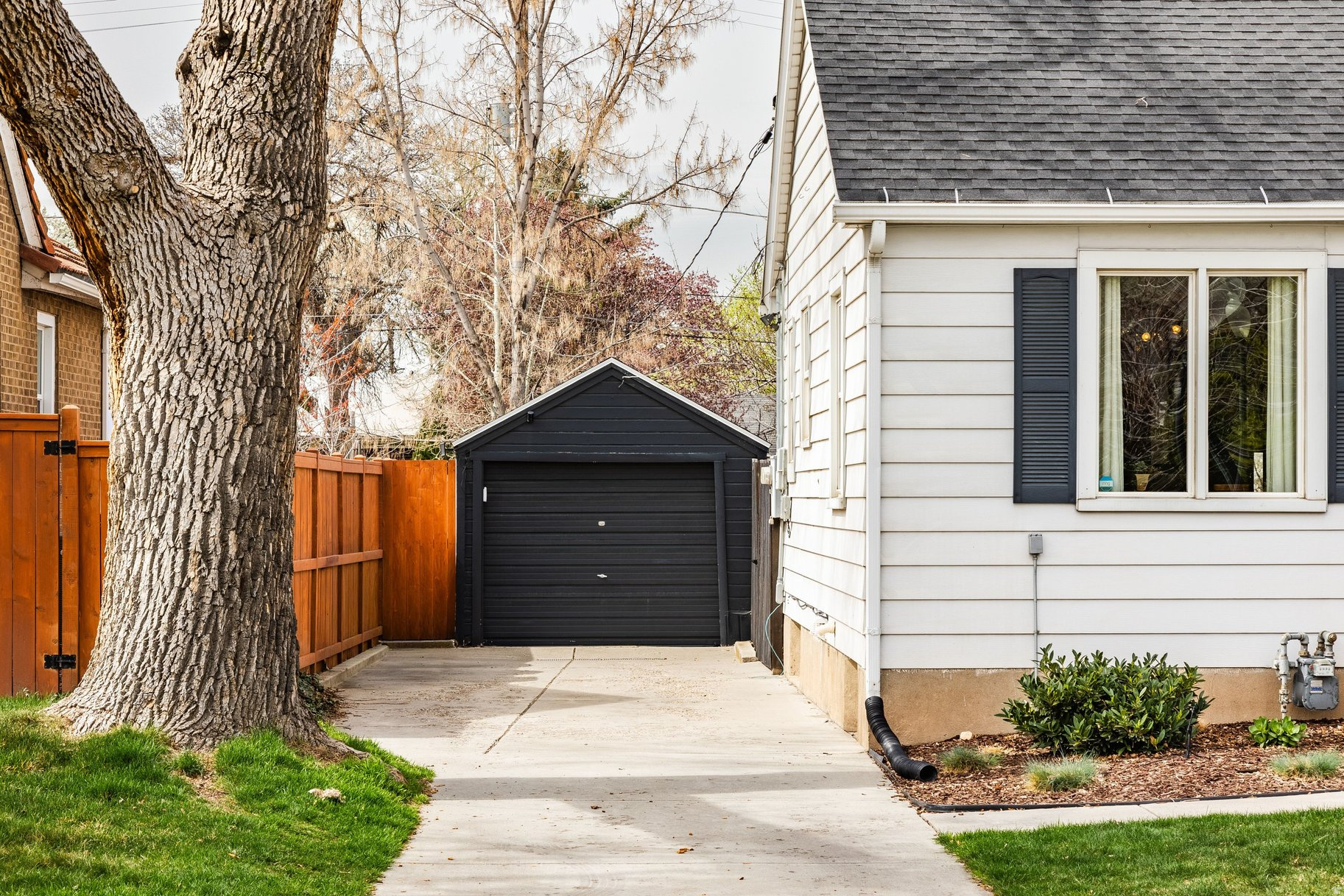 HIGHLAND PARK - Residential