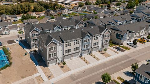 Photo of 247 E 1825 N #5, North Ogden, UT 84414 (MLS # 2119470)