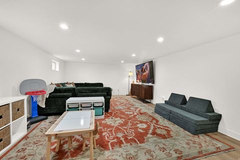 Tiny photo for 696 S LOCUST AVE, Pleasant Grove, UT 84062 (MLS # 2136253)