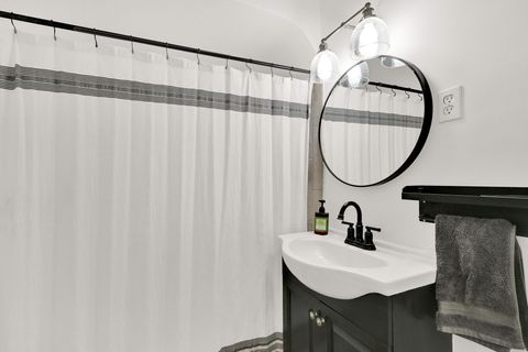 Tiny photo for 696 S LOCUST AVE, Pleasant Grove, UT 84062 (MLS # 2136253)