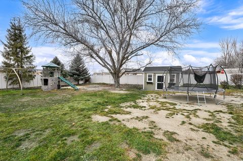 Tiny photo for 696 S LOCUST AVE, Pleasant Grove, UT 84062 (MLS # 2136253)