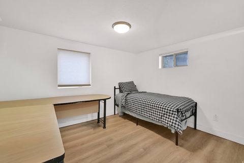 Tiny photo for 696 S LOCUST AVE, Pleasant Grove, UT 84062 (MLS # 2136253)