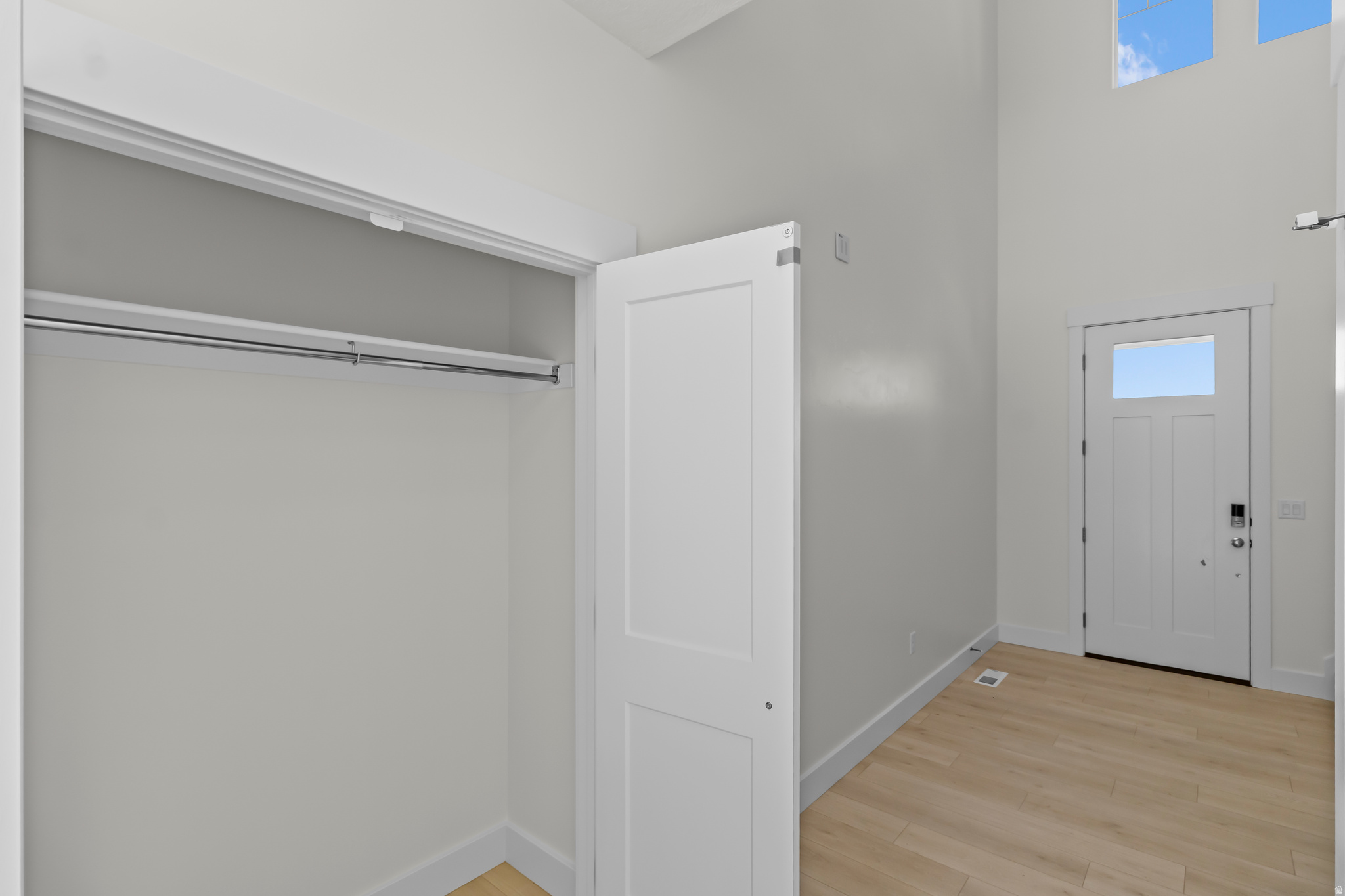 RIVERGATE - Residential