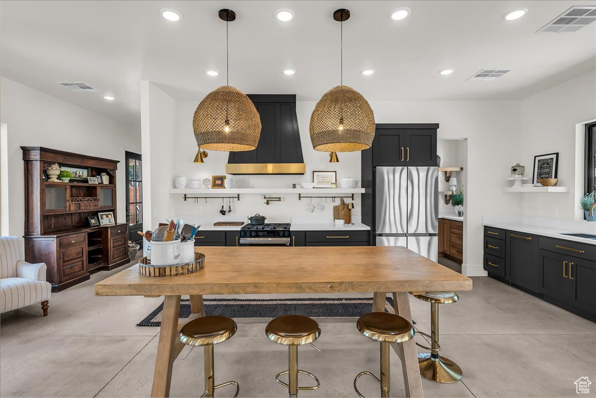 ARROWHEAD PLACE - Residential