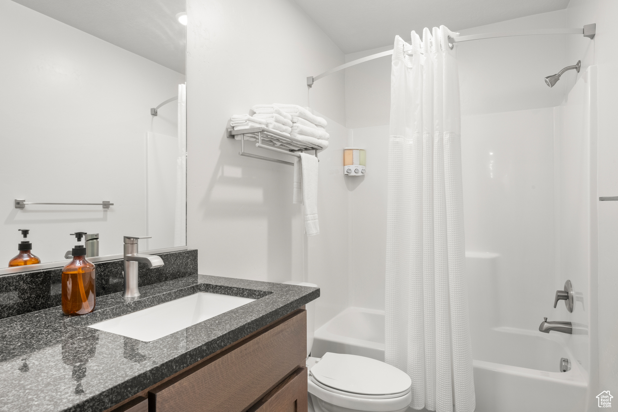 WATERDANCE - Residential