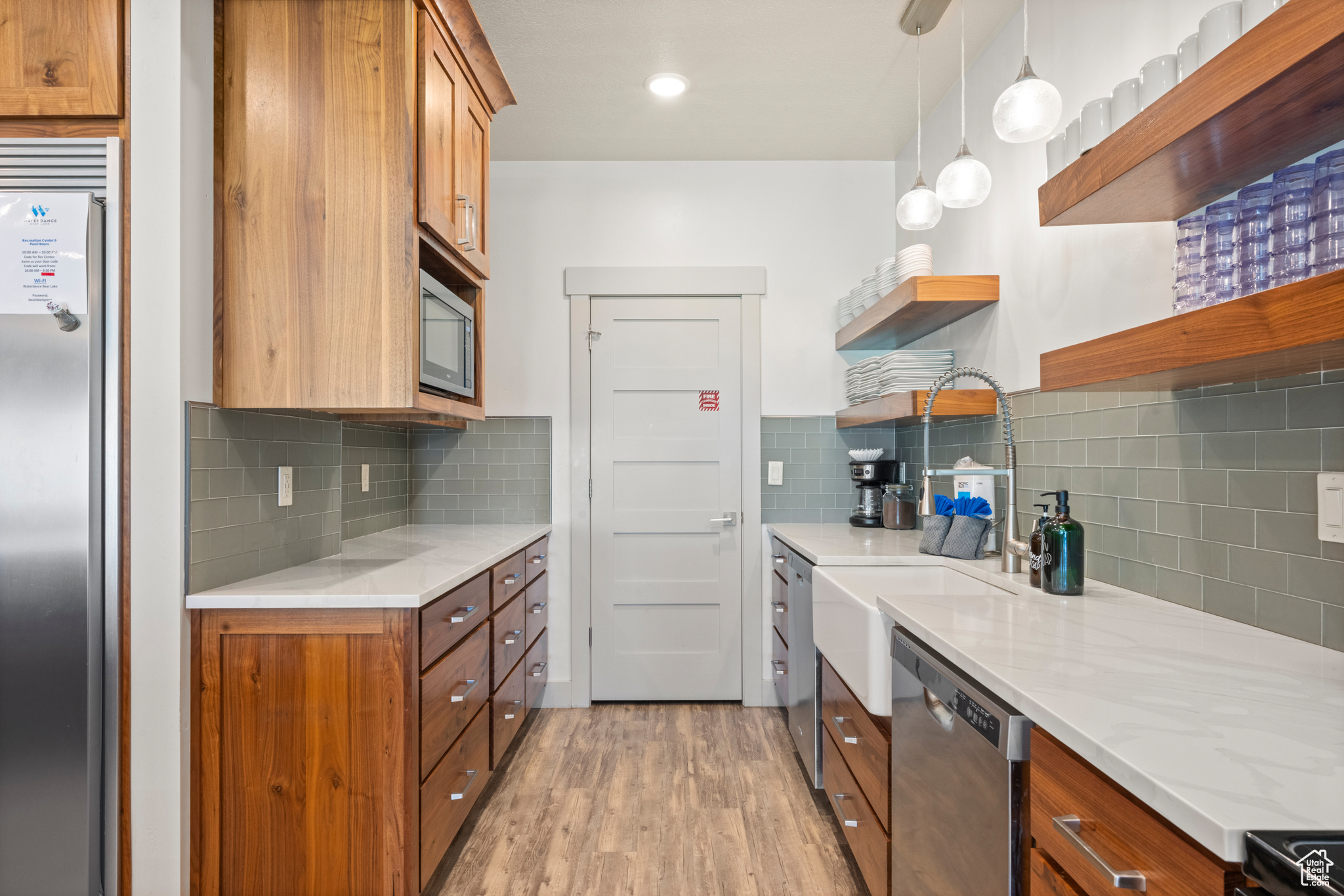 WATERDANCE - Residential