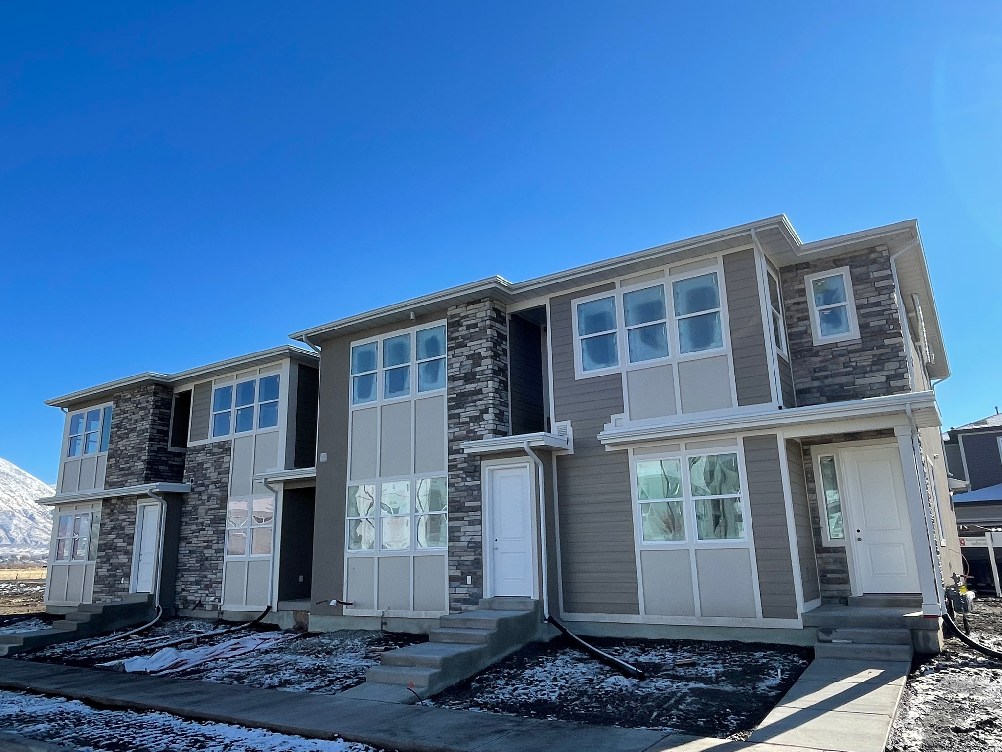 VILLAGES AT ARROWHEAD PARK - Residential