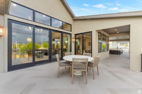 Tiny photo for 1649 W PHEASANT MEADOW DR, Kaysville, UT 84037 (MLS # 2096434)