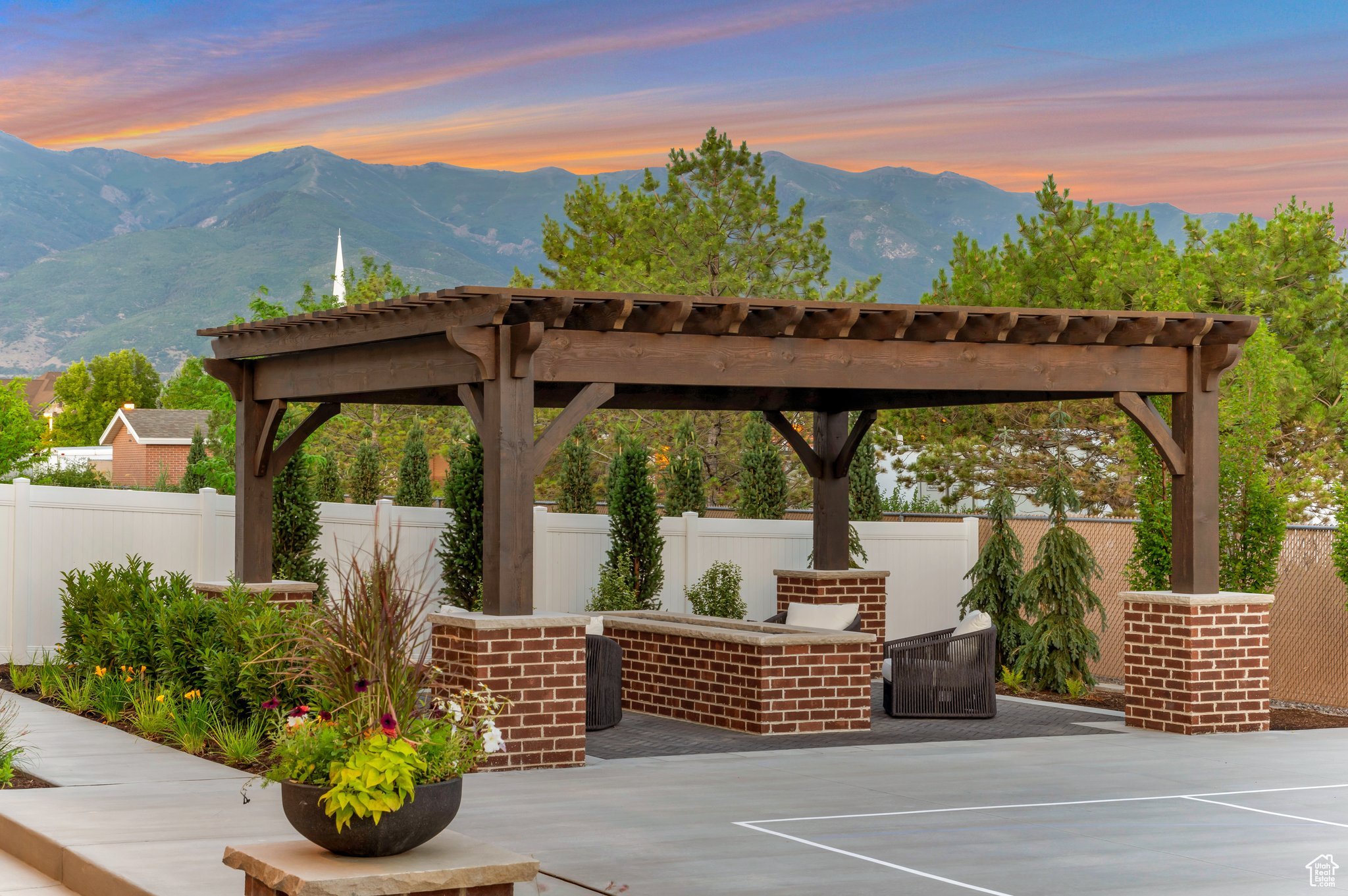 THE PRESERVE - Residential